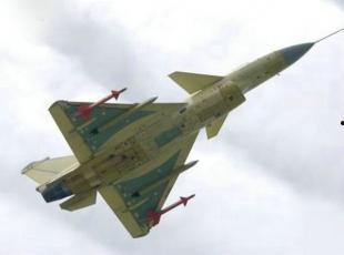 爆料最新战机,我国最新五代战机震撼问世,性能超越F-22!